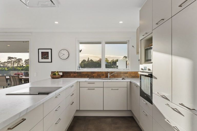 Photo of property in 177 Penetaka Heights, Pyes Pa, Tauranga, 3112