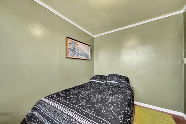 Photo of property in 2 Egmont Street, Patea, 4520