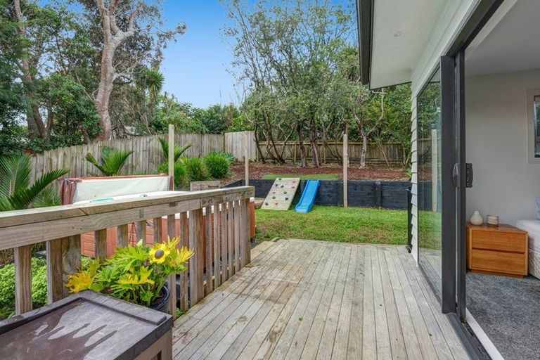 Photo of property in 35a St James Avenue, Helensville, 0800