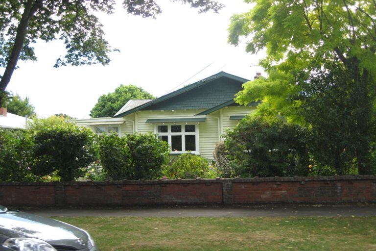 Photo of property in 120 Mersey Street, St Albans, Christchurch, 8014