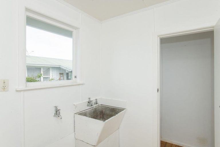 Photo of property in 28 Mary Street, Mangapapa, Gisborne, 4010