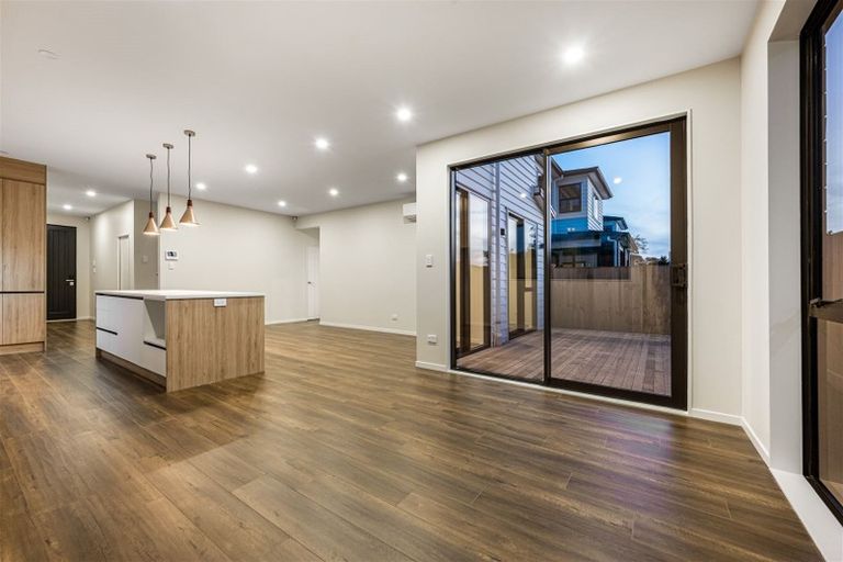 Photo of property in 46c Scott Avenue, Mangere Bridge, Auckland, 2022