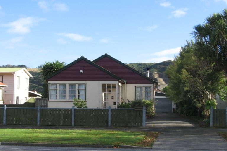 Photo of property in 1289 High Street, Taita, Lower Hutt, 5011