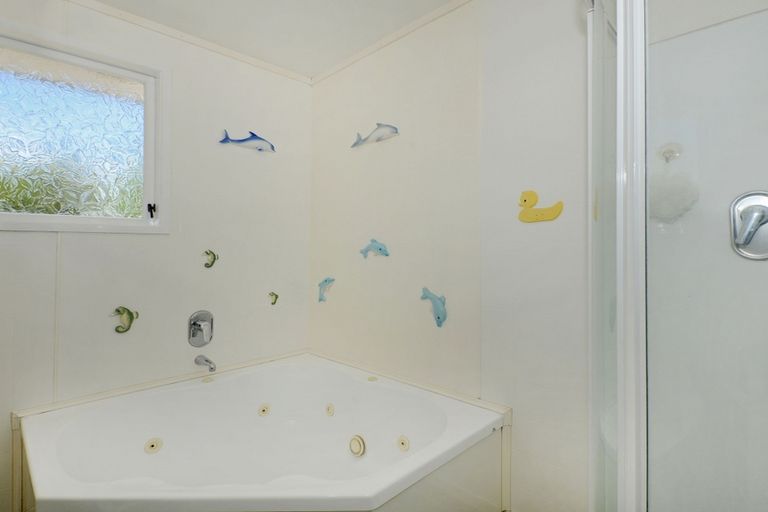 Photo of property in 26 Beazley Crescent, Tikipunga, Whangarei, 0112