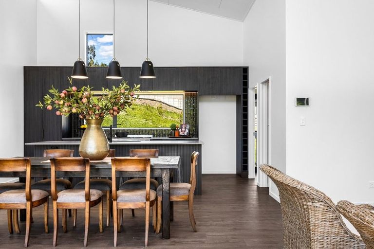 Photo of property in 6 Kapuka Lane, Kennedys Bush, Christchurch, 8025