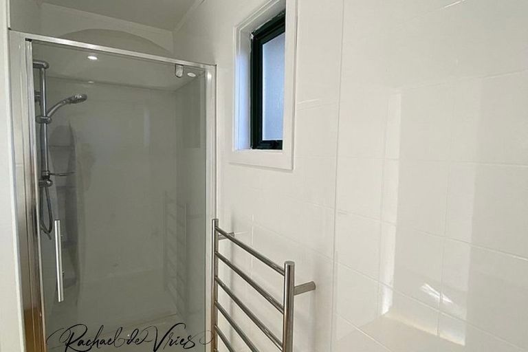 Photo of property in 4 Sea View Road, Baylys Beach, Dargaville, 0377