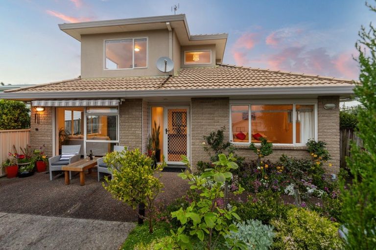 Photo of property in 1/42 Bay Street, Red Beach, 0932