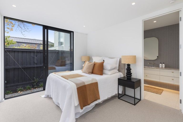 Photo of property in 65b Leinster Road, Merivale, Christchurch, 8014