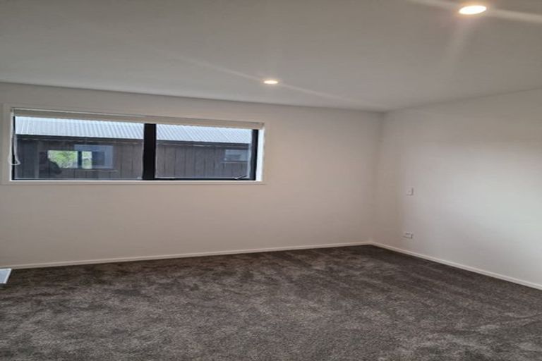 Photo of property in 4/12 Biddle Crescent, Taita, Lower Hutt, 5011