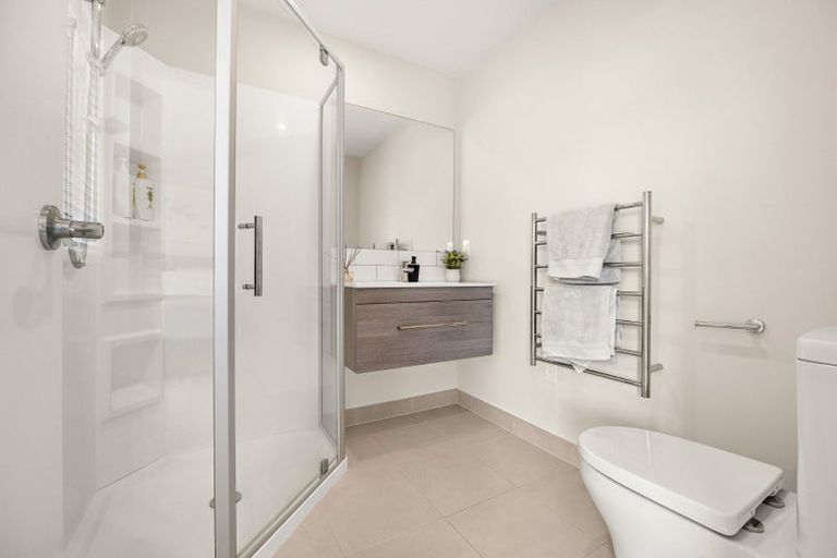 Photo of property in 60 Matua Road, Huapai, Kumeu, 0810