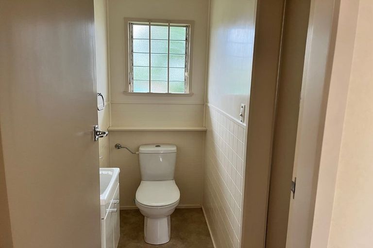 Photo of property in 11 Beverley Crescent, Hillcrest, Hamilton, 3216