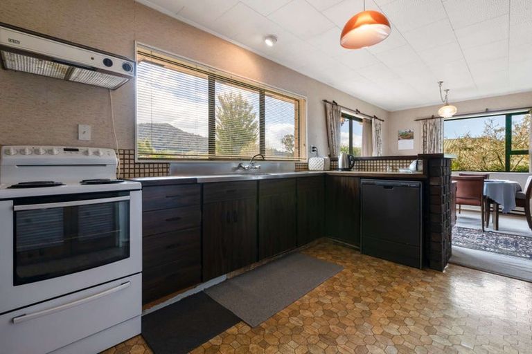 Photo of property in 10 Hodgkins Street, Pukehangi, Rotorua, 3015