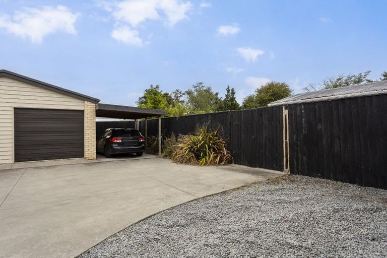 Photo of property in 2/274 Burwood Road, Burwood, Christchurch, 8083
