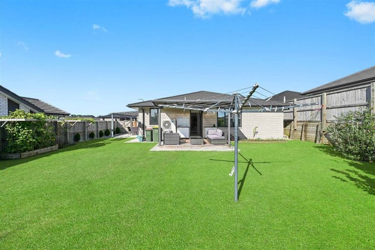 Photo of property in 14 Branca Close, Fitzroy, Hamilton, 3206