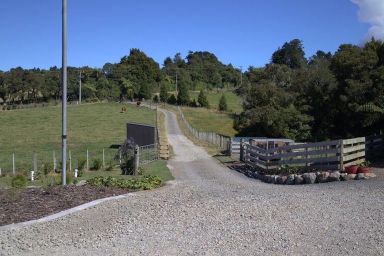Photo of property in 1640 Mangorei Road, Mangorei, New Plymouth, 4371
