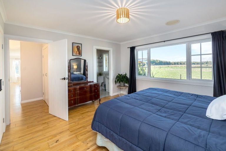 Photo of property in 31 Otawa Drive, West Taratahi, Masterton, 5887