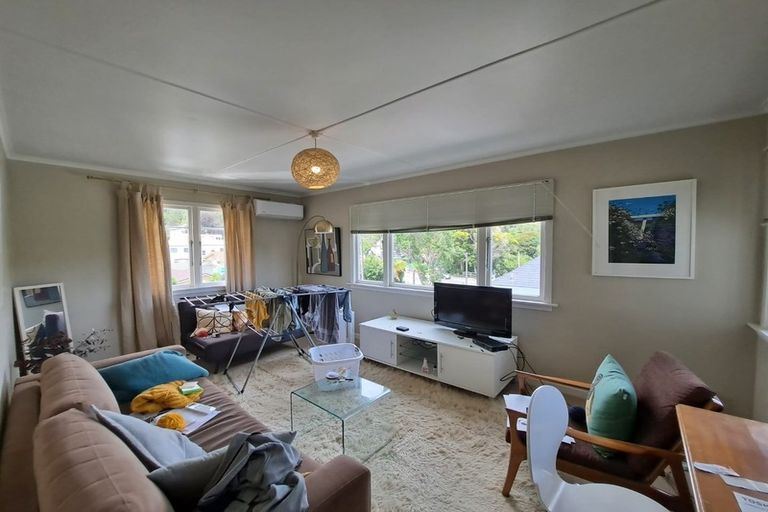 Photo of property in 5a Pendarves Street, New Plymouth, 4310