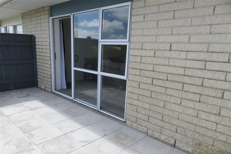 Photo of property in 3/220 Coronation Avenue, Welbourn, New Plymouth, 4310