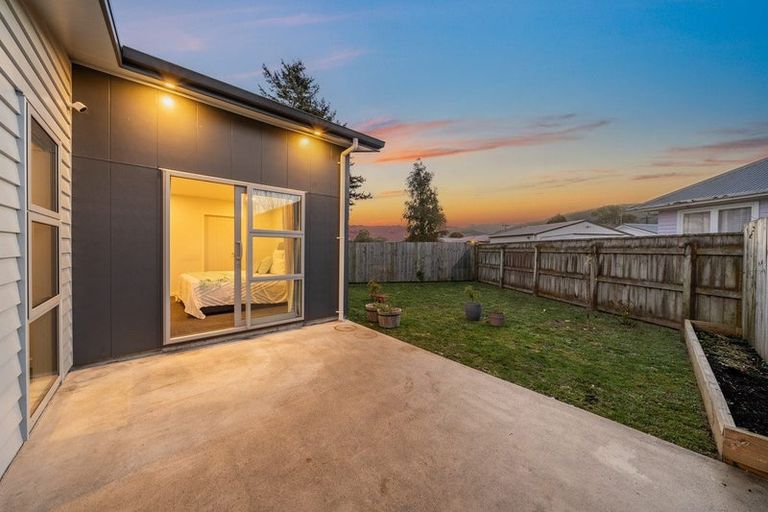 Photo of property in 25a Hikurangi Street, Trentham, Upper Hutt, 5018
