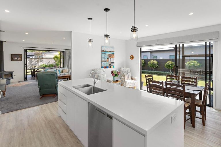 Photo of property in 19 Plains Avenue, Masterton, 5810