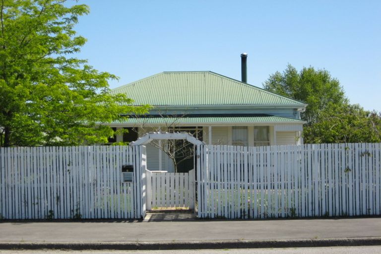 Photo of property in 9 Victoria Street, Rangiora, 7400