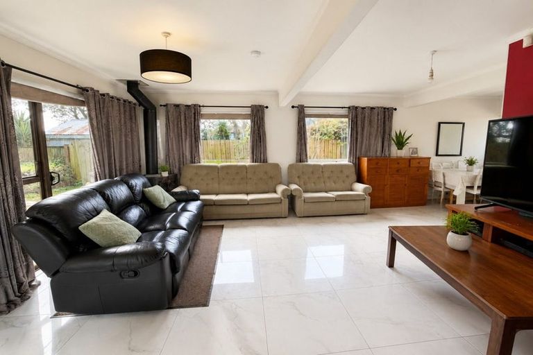 Photo of property in 1/15 Roseberry Avenue, Birkenhead, Auckland, 0626