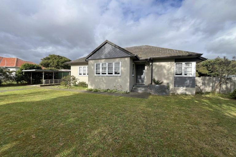 Photo of property in 272 College Street, West End, Palmerston North, 4412