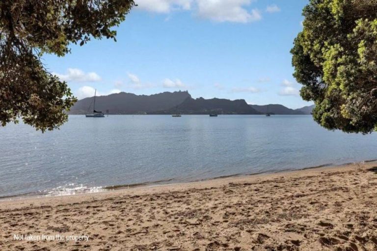 Photo of property in 152d One Tree Point Road, One Tree Point, 0118