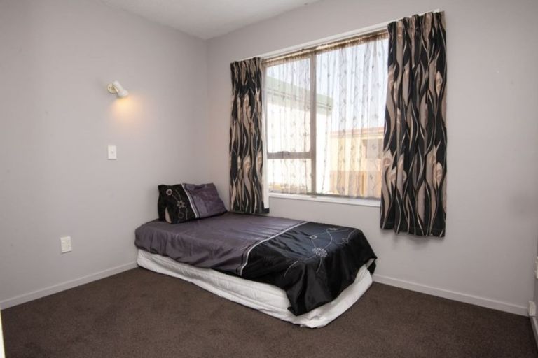 Photo of property in 1/289 Main South Road, Hornby, Christchurch, 8042