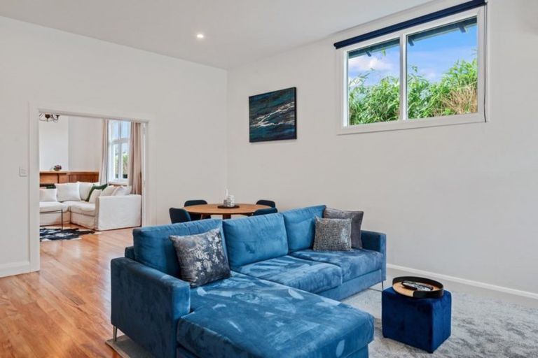 Photo of property in 22 Winton Street, St Albans, Christchurch, 8014