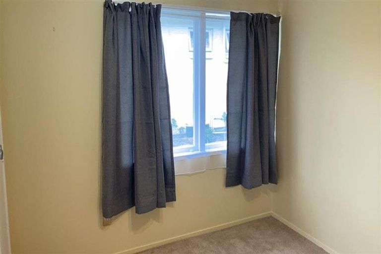 Photo of property in 6 Isola Place, Manukau, Auckland, 2025