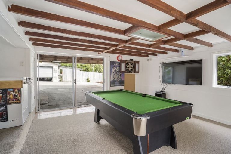 Photo of property in 52a Patons Road, Howick, Auckland, 2014