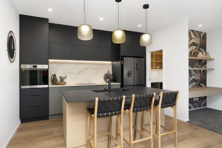 Photo of property in 45 Te Ara Kawakahia, Waikanae, 5036