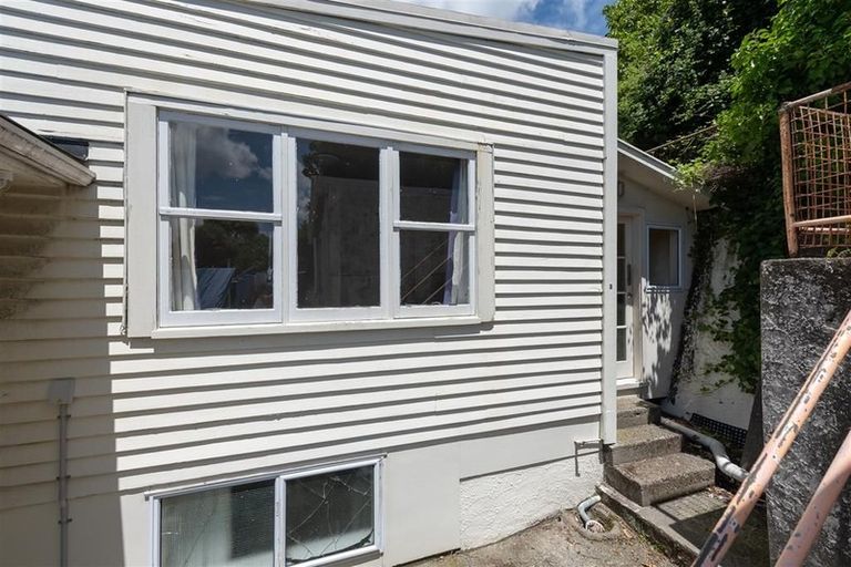 Photo of property in 6 Hanson Street, Mount Cook, Wellington, 6021