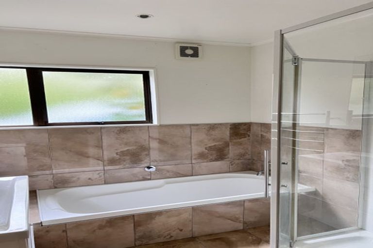 Photo of property in 93 Oliver Road, Eastern Beach, Auckland, 2012