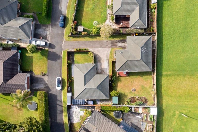 Photo of property in 9 Tom Keven Way, Pukekohe, 2120