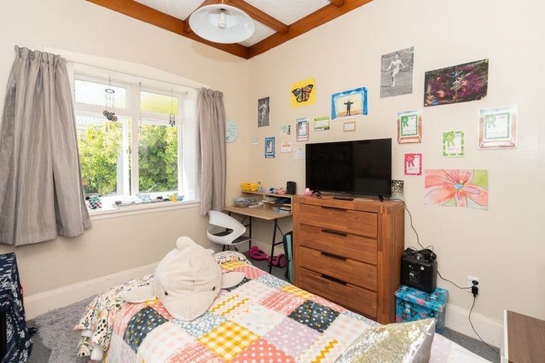 Photo of property in 176 Cambridge Road, Hillcrest, Hamilton, 3216