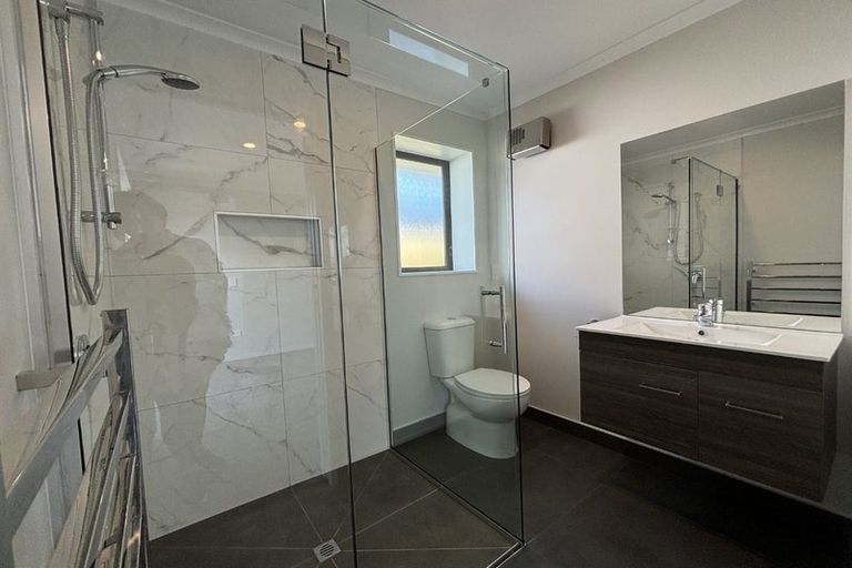 Photo of property in 44 Crossley Avenue, Woodend, 7610