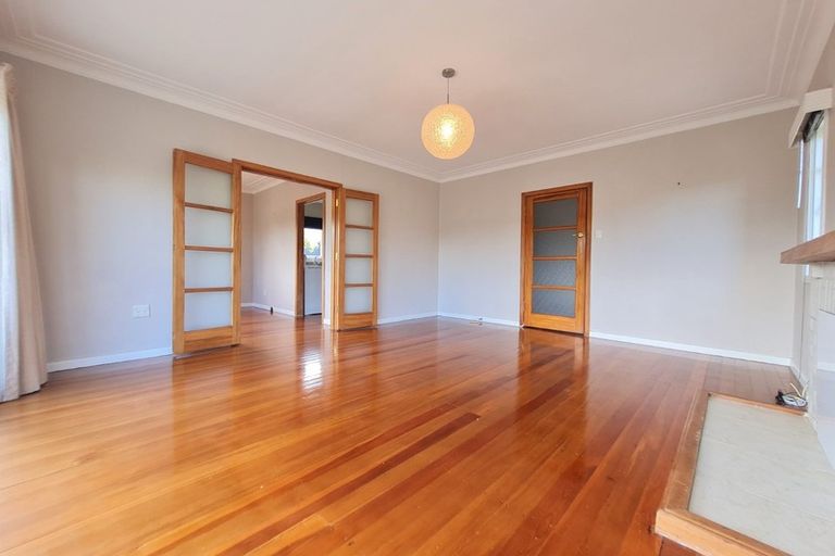Photo of property in 33 Michaels Avenue, Ellerslie, Auckland, 1051