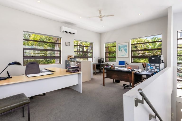 Photo of property in 109 Onetaunga Road, Chatswood, Auckland, 0626