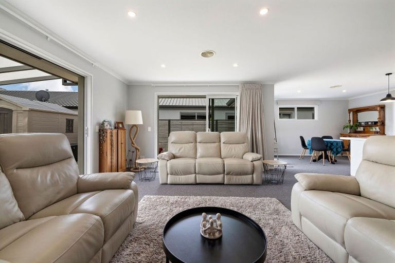 Photo of property in 8 Coventry Crescent, Lower Shotover, Queenstown, 9304