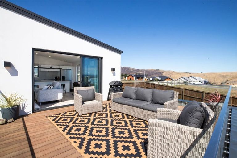 Photo of property in 34 Hawkshead Way, Westmorland, Christchurch, 8025