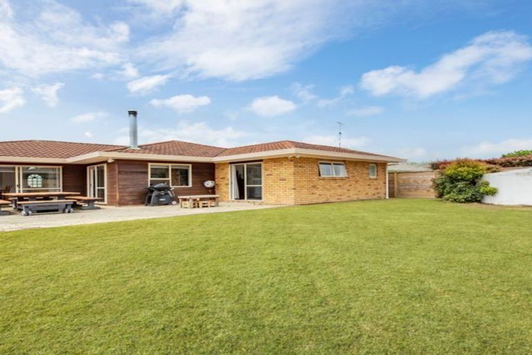 Photo of property in 19 Merlot Heights, Huapai, Kumeu, 0810