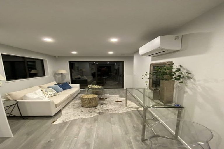 Photo of property in 1c Cherry Road, Bucklands Beach, Auckland, 2014