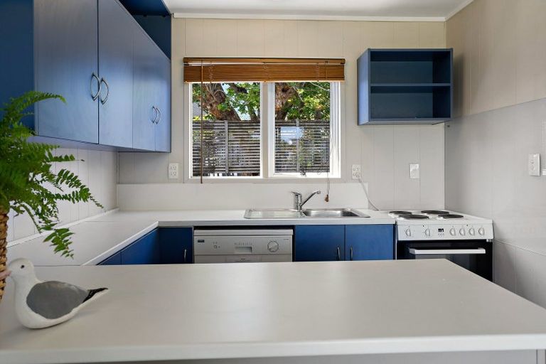 Photo of property in 1 Poplar Street, Whitianga, 3510