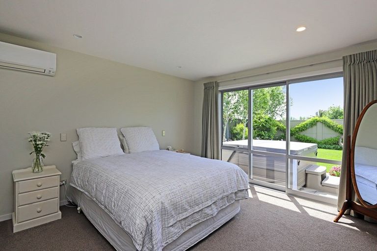 Photo of property in 16 Wanaka Place, Poraiti, Napier, 4112