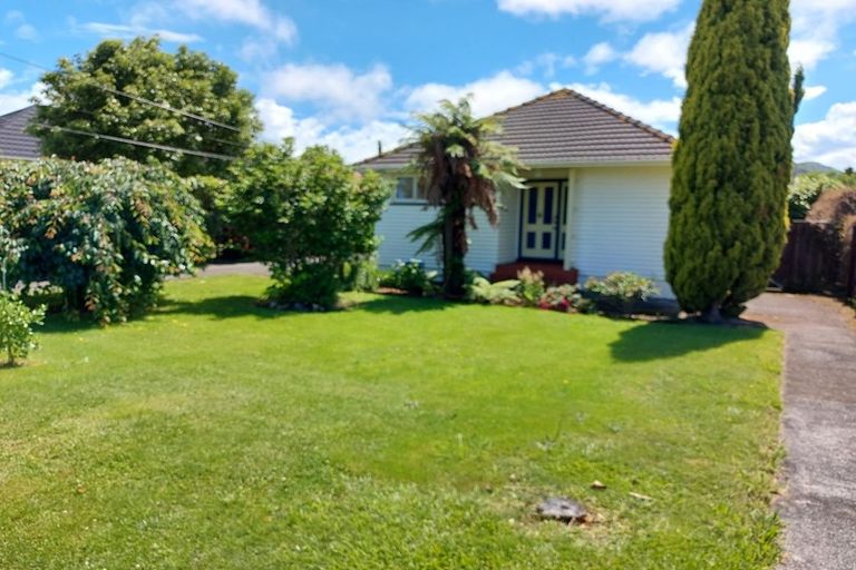 Photo of property in 42 Milton Street, Trentham, Upper Hutt, 5018