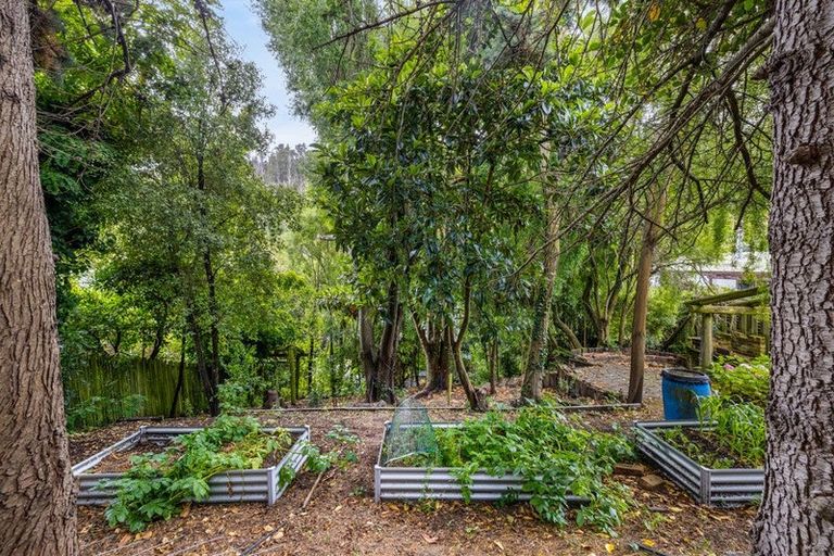 Photo of property in 102 Bowenvale Avenue, Cashmere, Christchurch, 8022