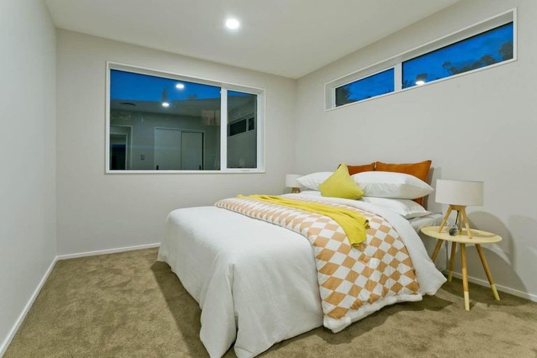 Photo of property in 6c Seaview Road, Milford, Auckland, 0620