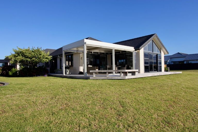 Photo of property in 81 Leeward Drive, Whitianga, 3510